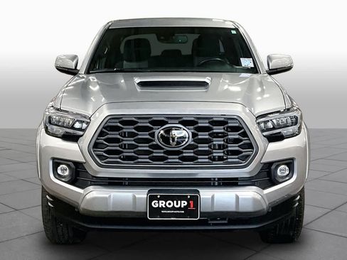 Certified 2023 Toyota Tacoma TRD Sport AWD/4WD image 4