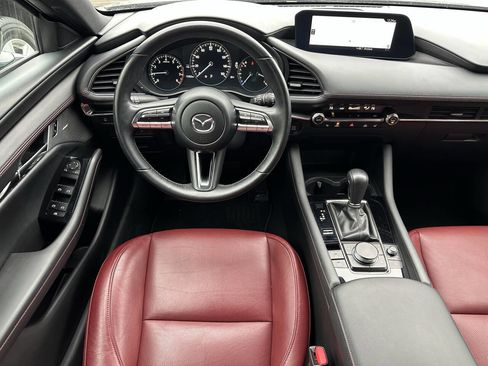 Used 2023 MAZDA MAZDA3 s image 25