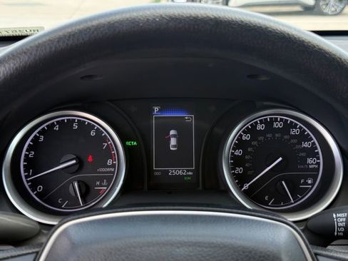 Used 2024 Toyota Camry LE w/ Convenience Package FWD image 16