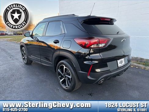 Used 2022 Chevrolet TrailBlazer RS image 3