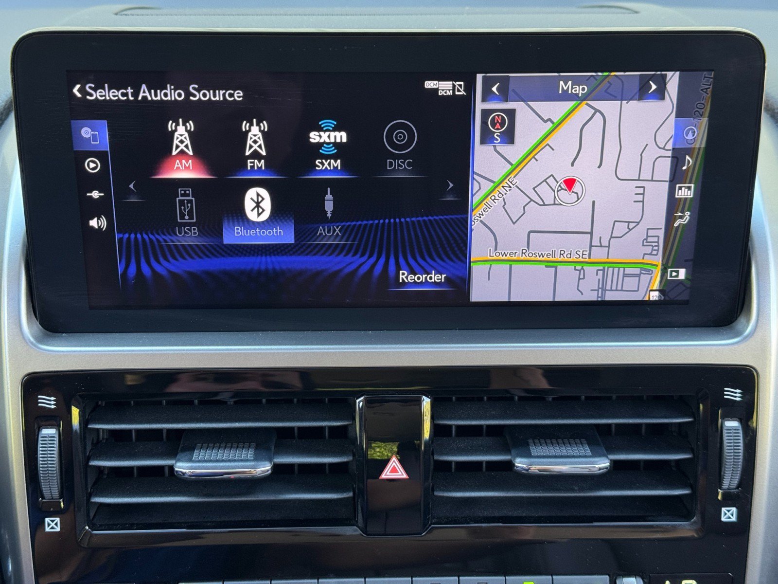 Used 2023 Lexus GX 460 Premium w/ Accessory Package AWD/4WD image 28