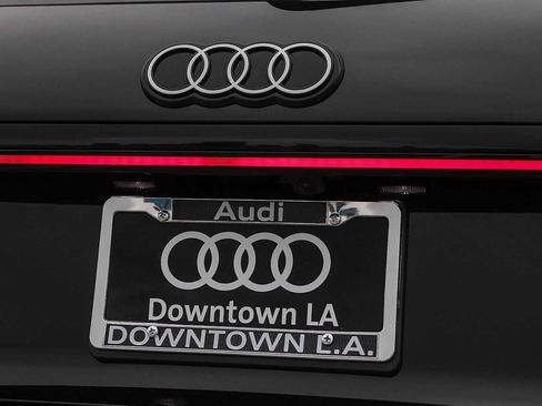 New 2026 Audi Q3 quattro 2.0T AWD/4WD image 11