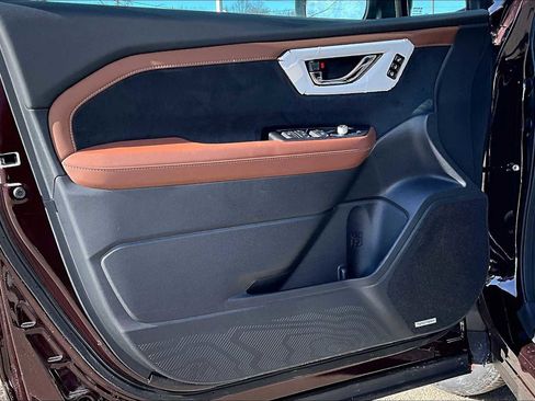 New 2026 Subaru Forester Touring image 10