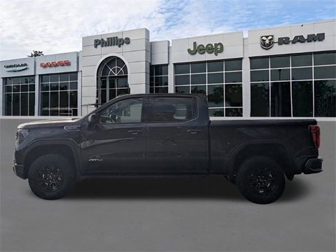 Used 2025 GMC Sierra 1500 AT4 w/ AT4 Premium Package image 6