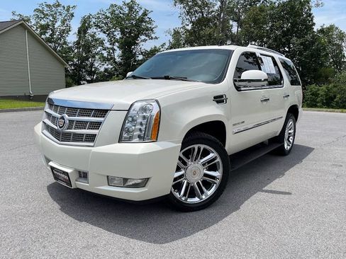 Used 2014 Cadillac Escalade Platinum AWD/4WD image 53