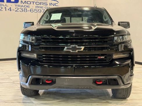 Used 2019 Chevrolet Silverado 1500 LT Trail Boss image 3