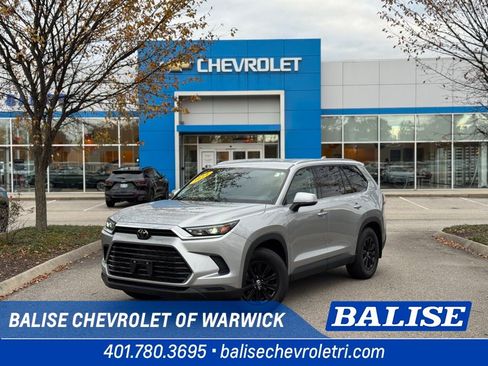 Used 2024 Toyota Grand Highlander XLE image 1