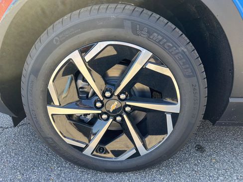 New 2026 Chevrolet Equinox EV LT image 27