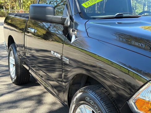 Used 2009 Dodge Ram 1500 Truck SLT image 13