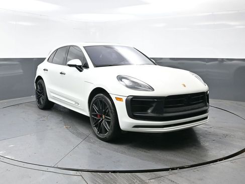 Used 2023 Porsche Macan GTS image 5