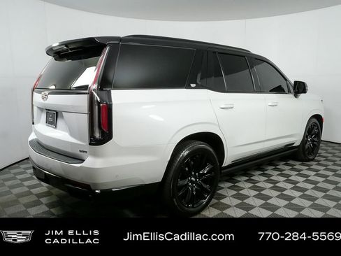 Certified 2024 Cadillac Escalade Sport w/ Touring Package image 30
