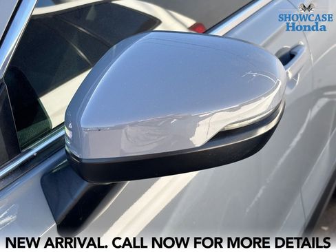 Used 2023 Honda CR-V EX image 9