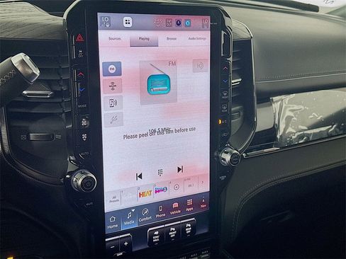 New 2026 RAM 2500 Limited w/ Towing Technology Group image 13