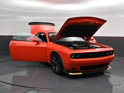 Used 2023 Dodge Challenger GT w/ Blacktop Package RWD image 33
