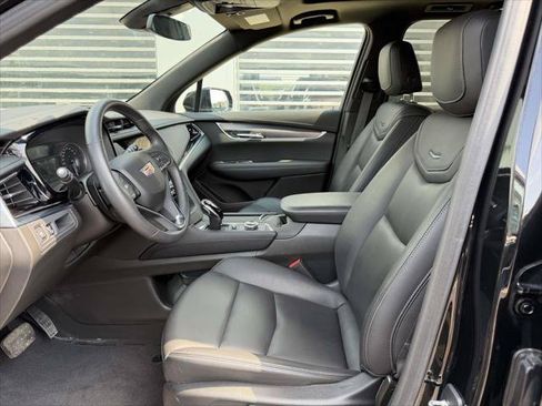 Used 2024 Cadillac XT6 Luxury AWD/4WD image 20