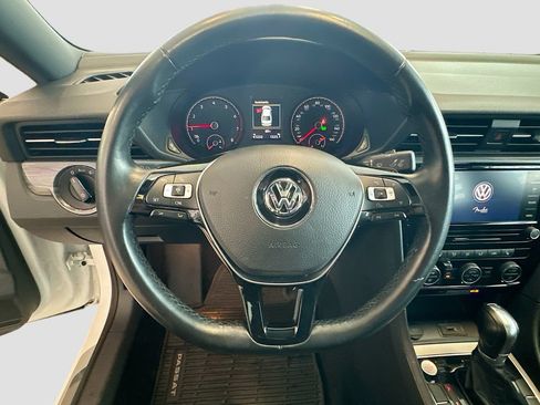 Used 2021 Volkswagen Passat 2.0T R-Line FWD image 11