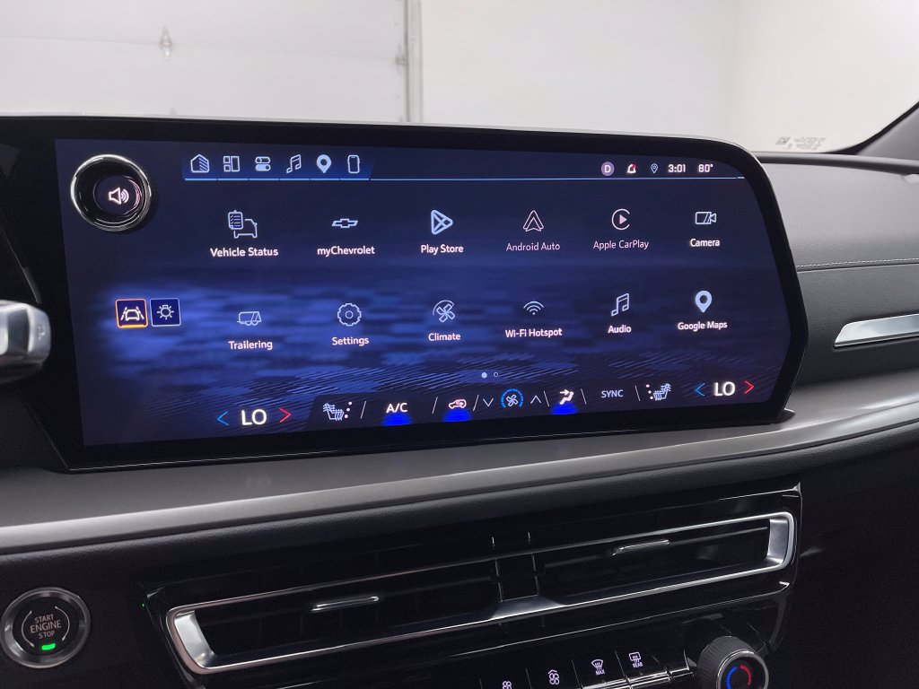 Used 2026 Chevrolet Traverse LT w/ Driver Confidence Package FWD image 24