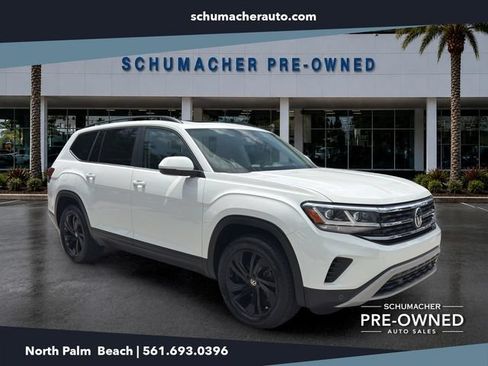 Certified 2022 Volkswagen Atlas SE FWD image 1