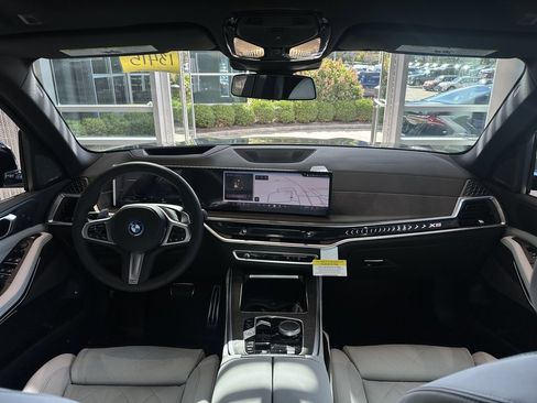 New 2026 BMW X5 xDrive50e image 15