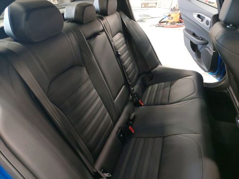 New 2025 Alfa Romeo Giulia AWD w/ Veloce Package AWD image 12