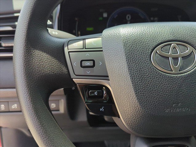 Certified 2026 Toyota Camry LE FWD image 14