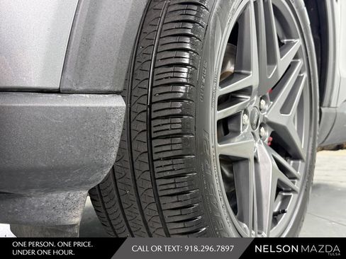 Used 2025 Ford Explorer ST-Line w/ Premium Package RWD image 10