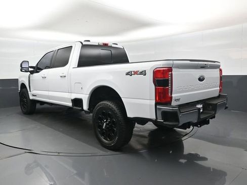 Used 2024 Ford F250 Lariat image 6