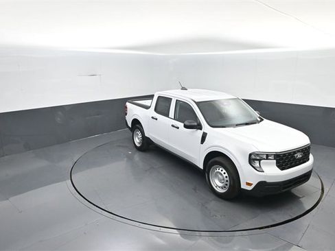 New 2026 Ford Maverick XL image 22