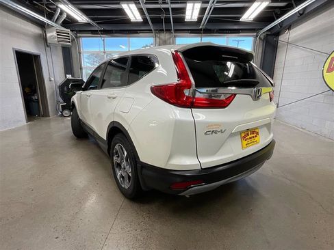 Used 2017 Honda CR-V EX image 3