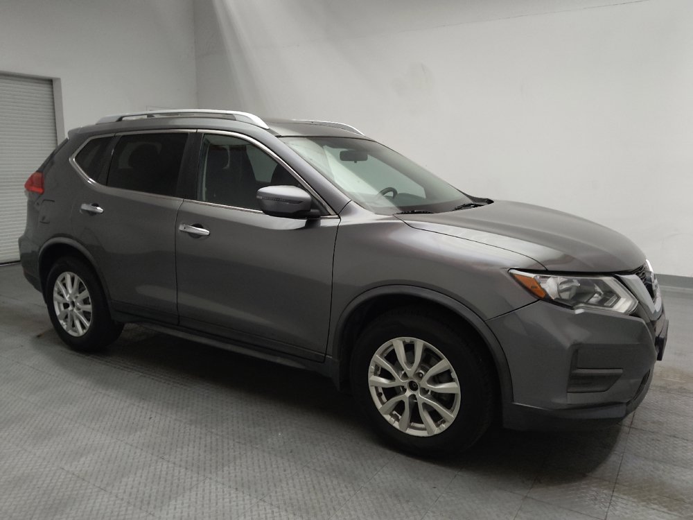 Used 2017 Nissan Rogue SV FWD image 11