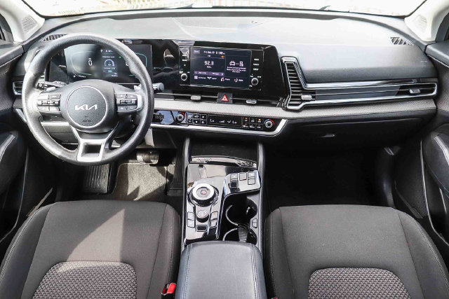 Certified 2023 Kia Sportage LX AWD/4WD image 13
