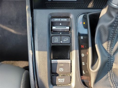 Used 2024 Honda CR-V EX-L image 37