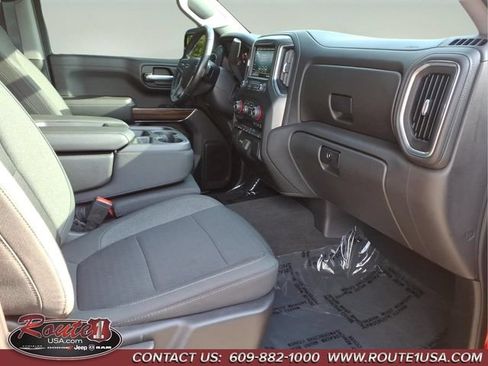 Used 2021 Chevrolet Silverado 1500 RST AWD/4WD image 28