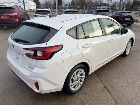 Certified 2025 Subaru Impreza 2.0i image 5