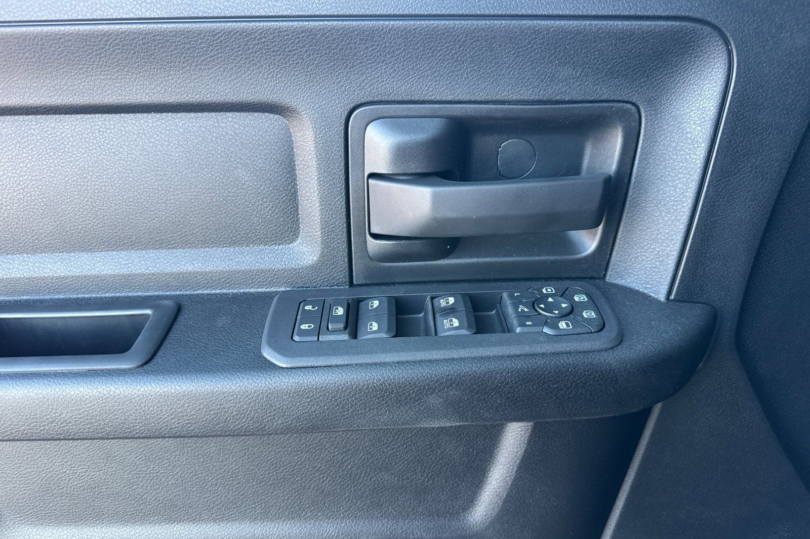 New 2026 RAM 2500 Warlock AWD/4WD image 10