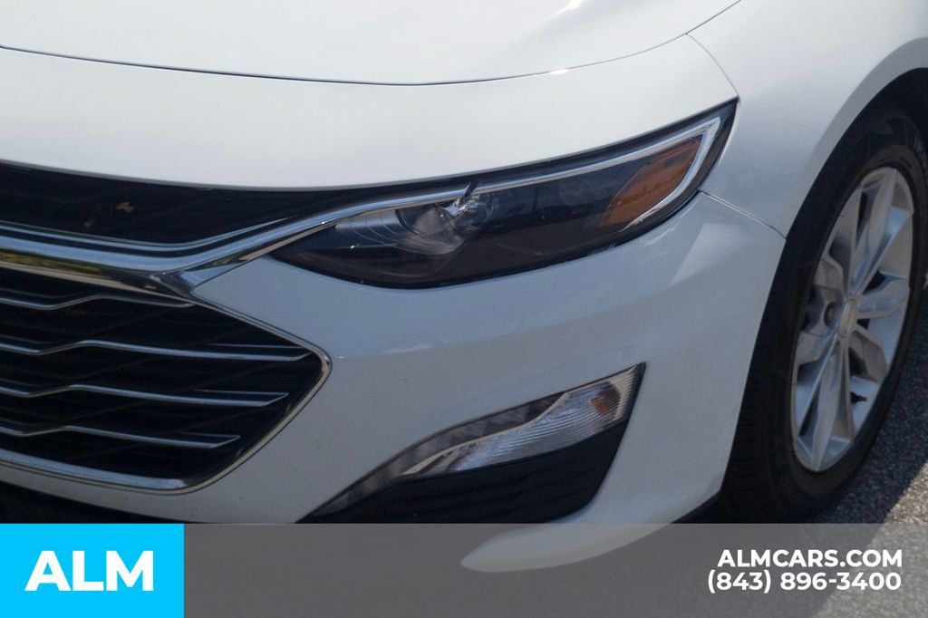 Used 2024 Chevrolet Malibu LT FWD image 11