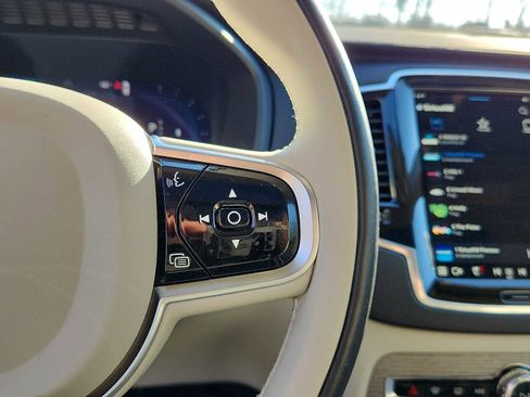 Certified 2024 Volvo XC90 B6 Ultimate image 21