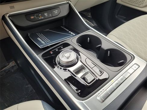 New 2026 Kia Carnival EX image 19