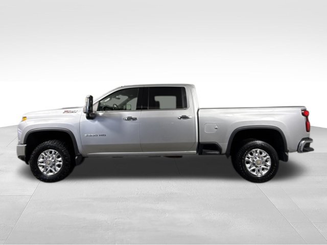 Used 2021 Chevrolet Silverado 3500 LTZ w/ LTZ Plus Package AWD/4WD image 6