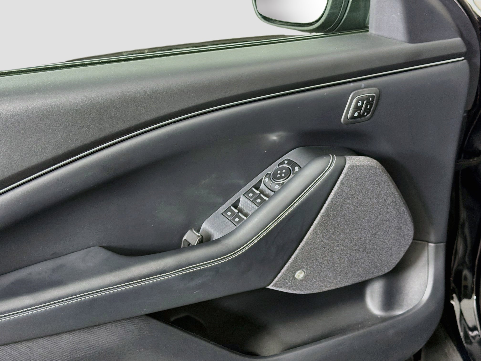 Used 2024 Ford Mustang Mach-E Premium RWD image 15