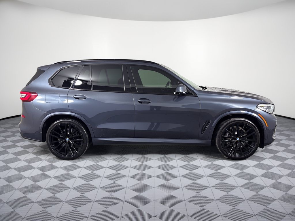 Used 2022 BMW X5 sDrive40i w/ M Sport Package RWD image 8