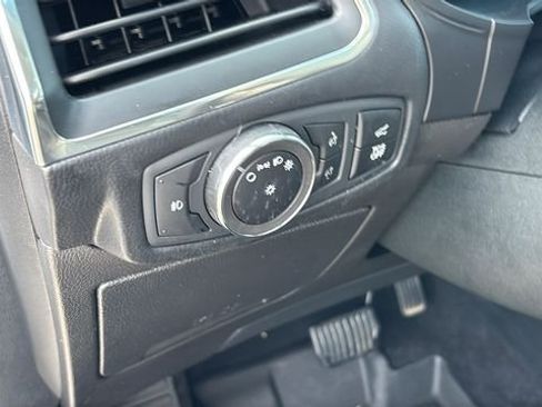 Used 2023 Ford Edge Titanium AWD/4WD image 11