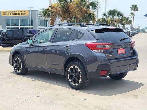 Used 2022 Subaru Crosstrek 2.0i Premium w/ Moonroof Package AWD/4WD image 12