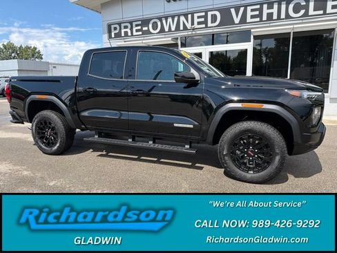 Used 2026 GMC Canyon Elevation w/ Convenience Package AWD/4WD image 1