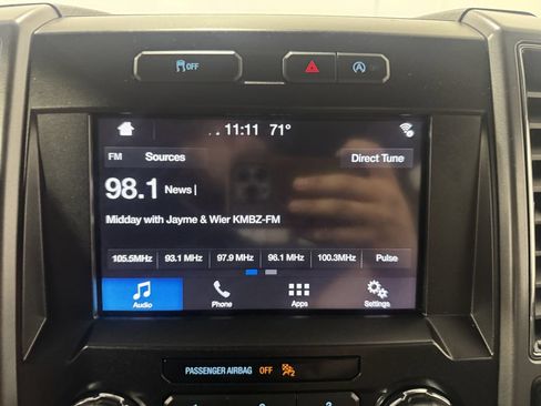 Used 2019 Ford F150 XLT w/ Equipment Group 302A Luxury AWD/4WD image 4