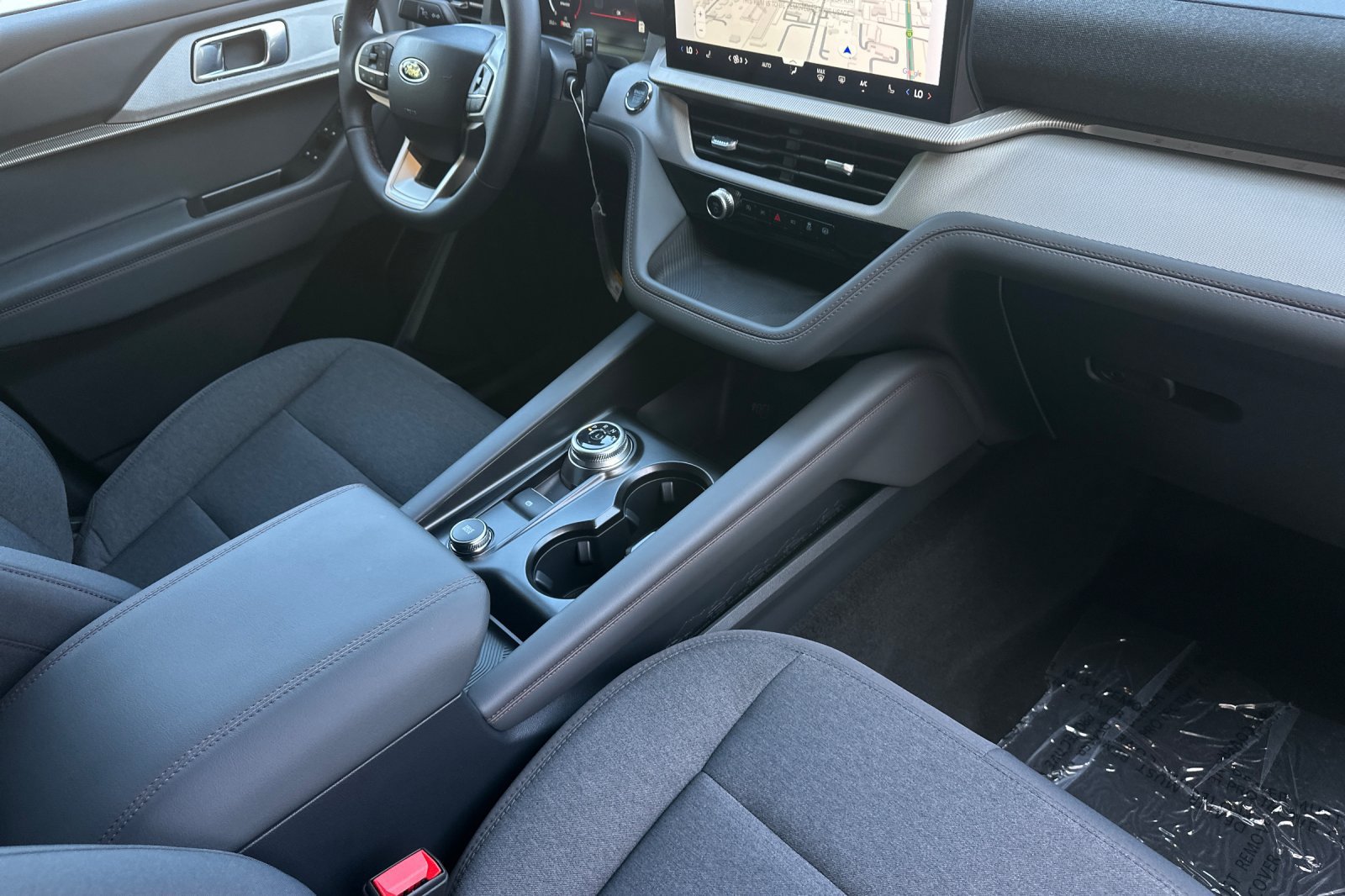 New 2027 Ford Explorer Active RWD image 16
