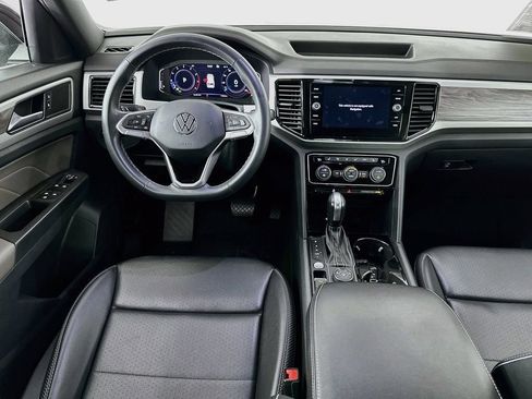 Used 2022 Volkswagen Atlas Cross Sport SE AWD/4WD image 23