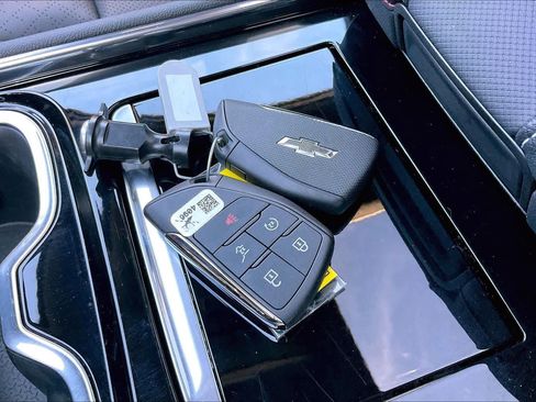 Certified 2024 Chevrolet Traverse RS w/ LPO, Floor Liner Package image 15