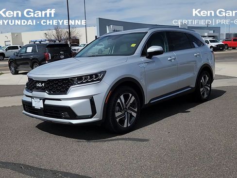 Used 2023 Kia Sorento EX AWD/4WD image 1