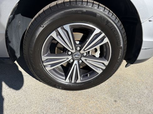 Certified 2018 Acura MDX SH-AWD image 13